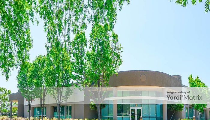 Warehouse Space for Rent at 39660-39684 Eureka Dr - Bldg D Newark, CA 94560 - #3