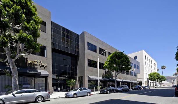 Wilshire Rodeo Plaza photo 4