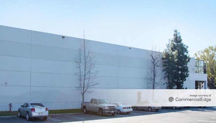 Warehouse Space for Rent at 12903 Jurupa Avenue Fontana, CA 92337 - #4