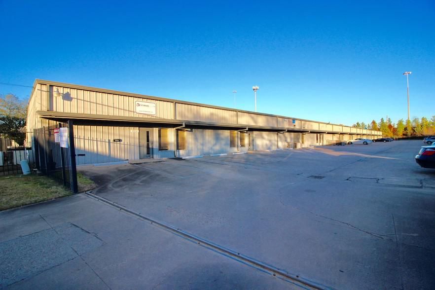 Lawndale Business Park 8910 Lawndale St photo 4