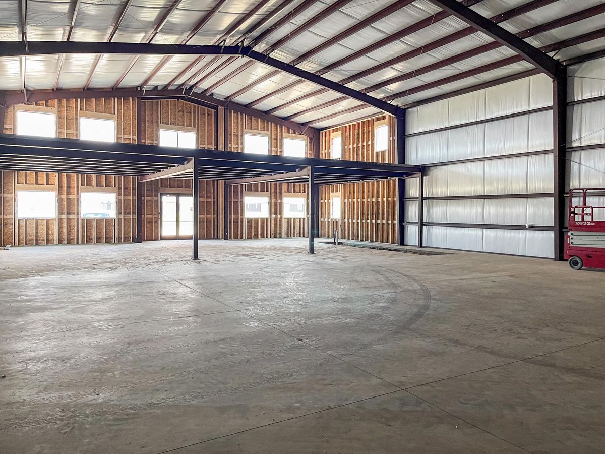North Lubbock Warehouse photo 2