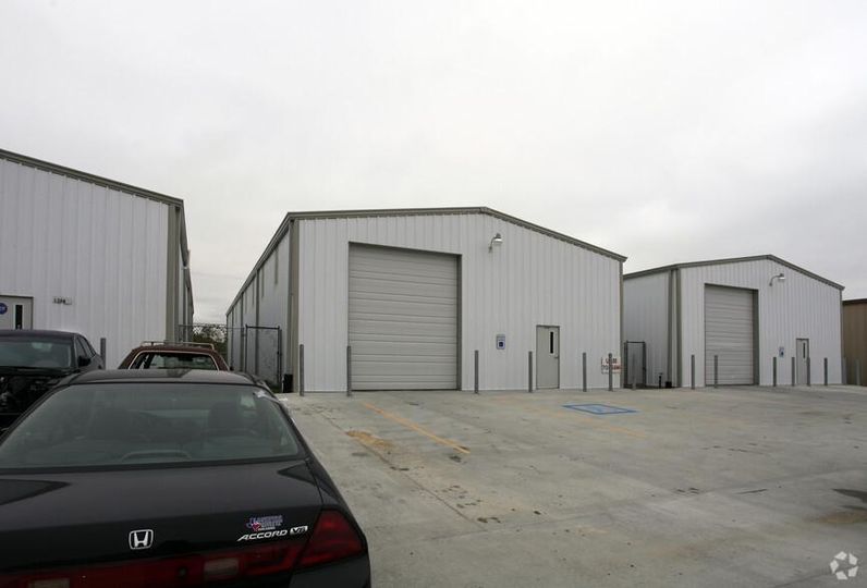 1310 Missouri St