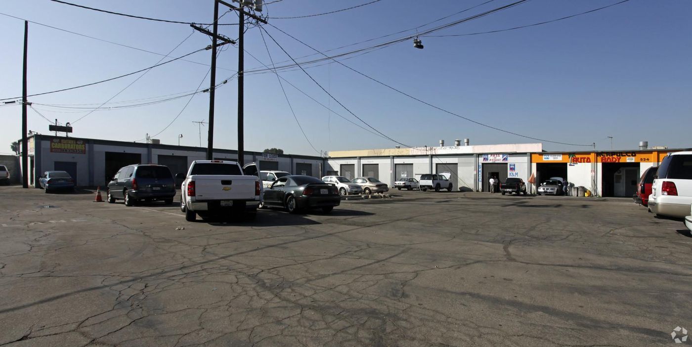 Industrial Property For Lease photo 1