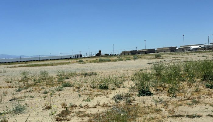 Warehouse Space for Sale at 13290 Sabre St Victorville, CA 92394 - #9