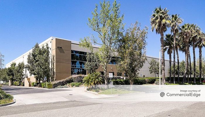 Warehouse Space for Rent at 10746 Commerce Way Fontana, CA 92337 - #2