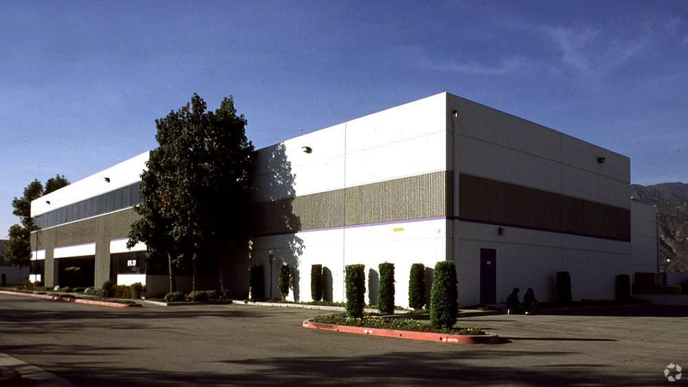 Foothill Business Center photo 2