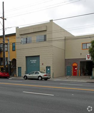 674 S Van Ness Ave