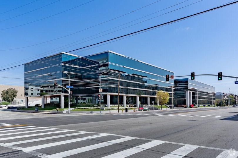 Twelve555 12555 Jefferson Blvd
