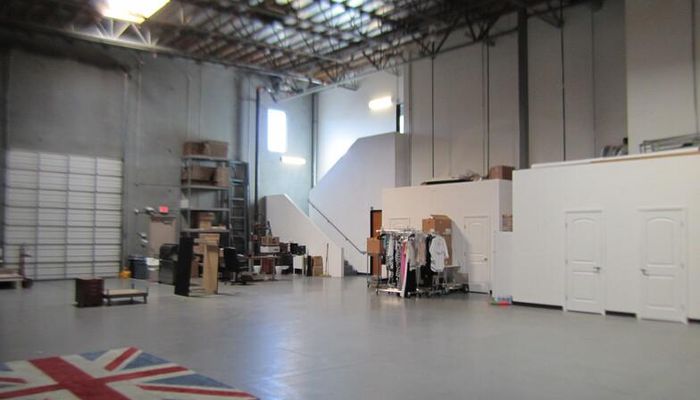 Warehouse Space for Rent at 7643 N San Fernando Rd Burbank, CA 91505 - #13