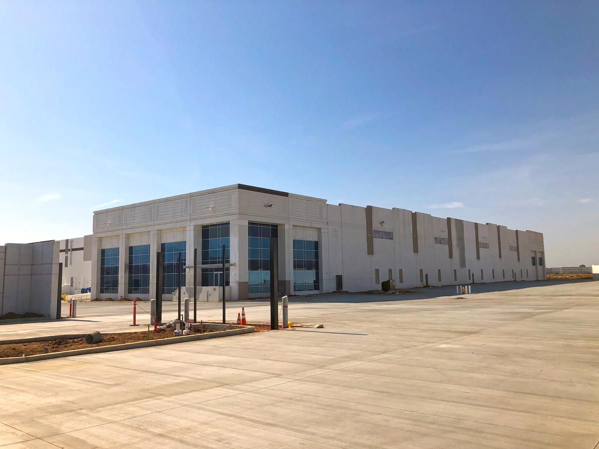 First Nandina Logistics Center photo 1