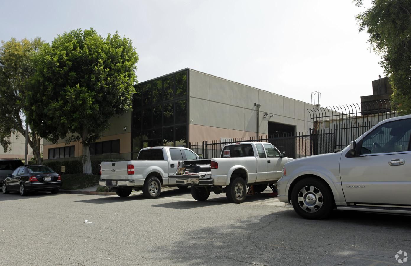 Industrial Property For Sale photo 1