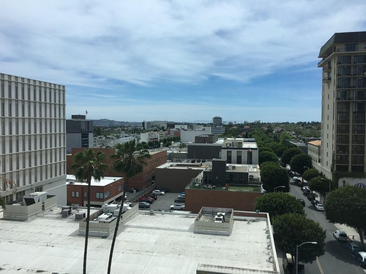 Wilshire Beverly Center photo 1
