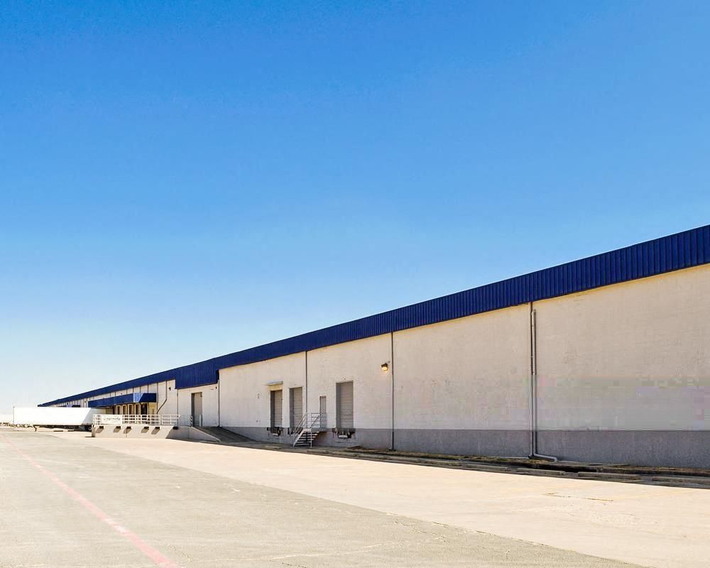 GSW Distribution Center - Bldg 1 photo 3