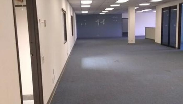 Warehouse Space for Rent at 4483 McGrath St Ventura, CA 93003 - #1