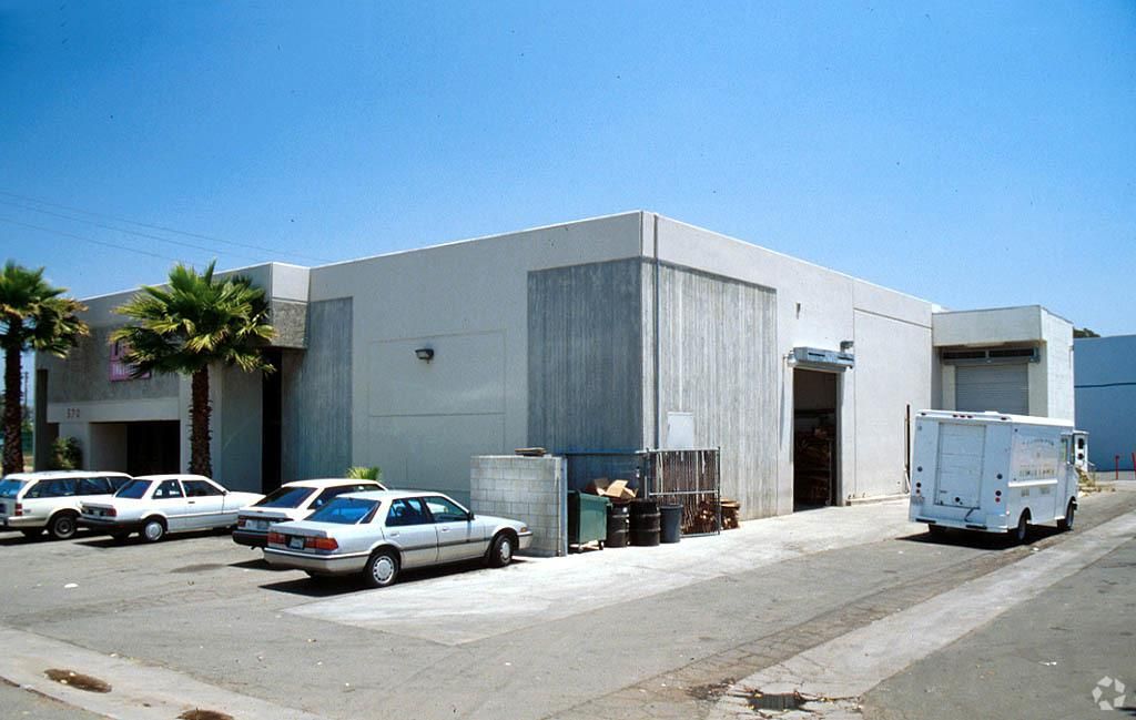 Bldg 2 photo 1