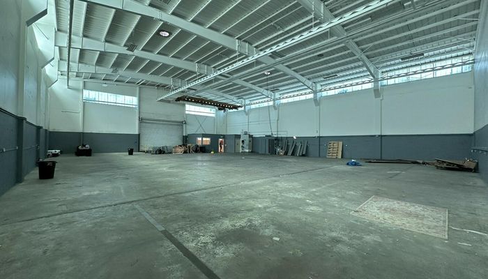 Warehouse Space for Rent at 1450 Yosemite Avenue San Francisco, CA 94124 - #3
