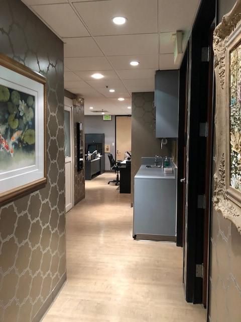 SUBLEASE: Shared Beverly Hills Medical Office photo 4