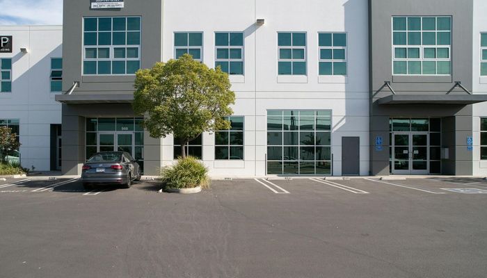 Warehouse Space for Rent at 568 S Alameda St Los Angeles, CA 90013 - #1