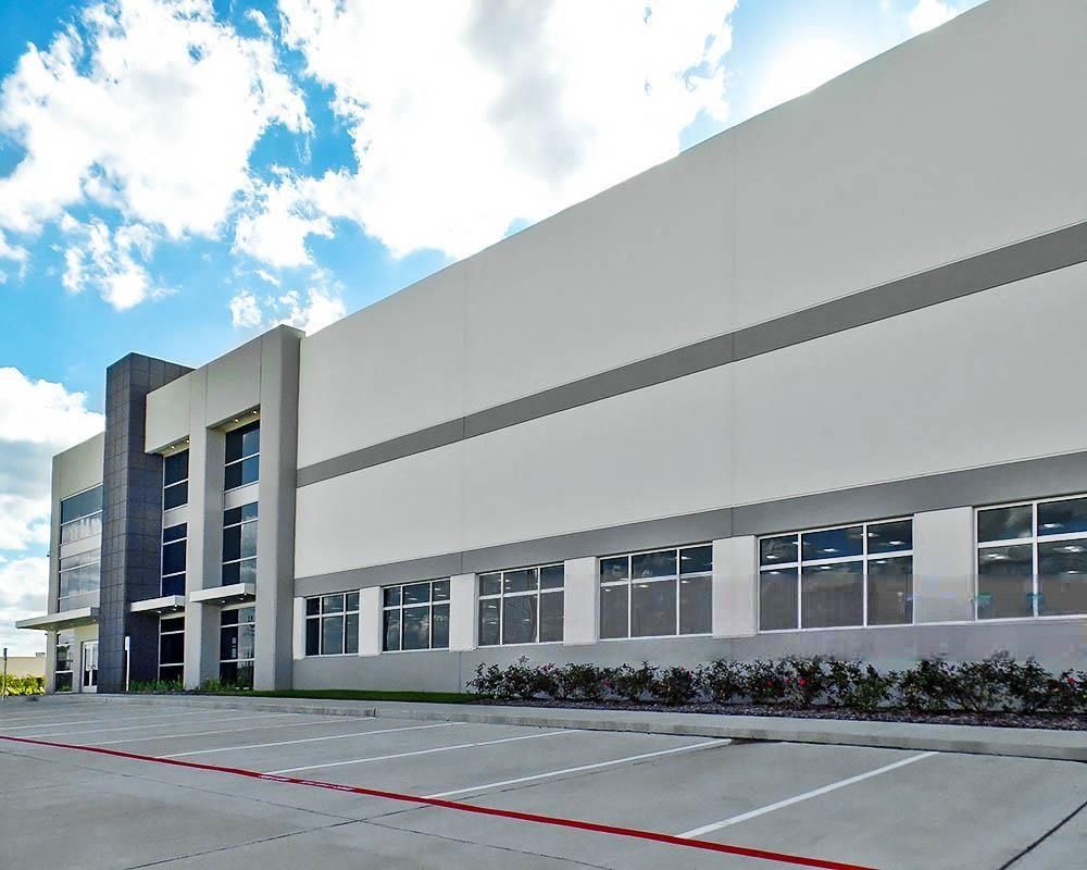 TradeLane Airport Center - Building 5 photo 2
