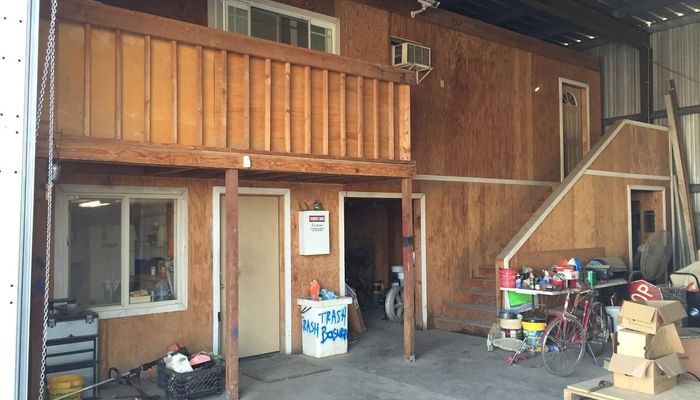 Warehouse Space for Sale at 81 W Gibbons Ave Porterville, CA 93257 - #12