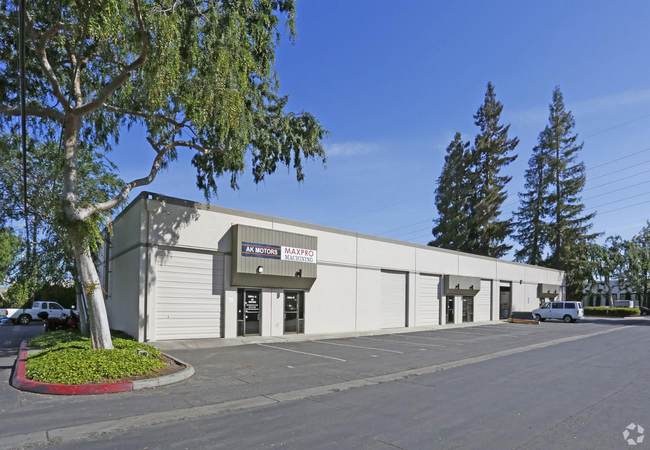 Industrial Property for Lease photo 3