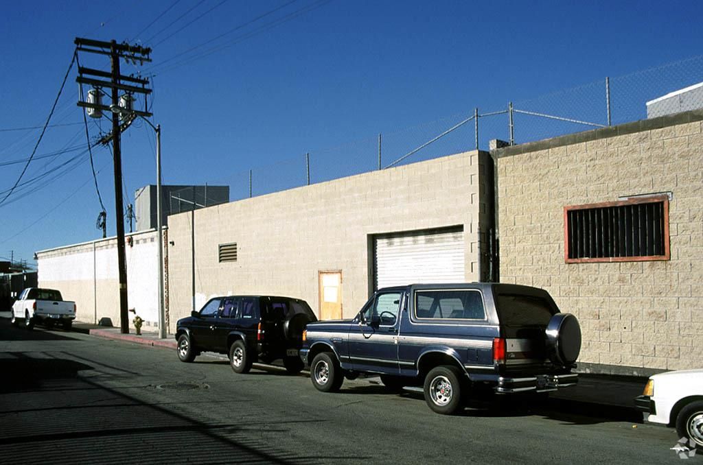 Industrial Property For Lease photo 2