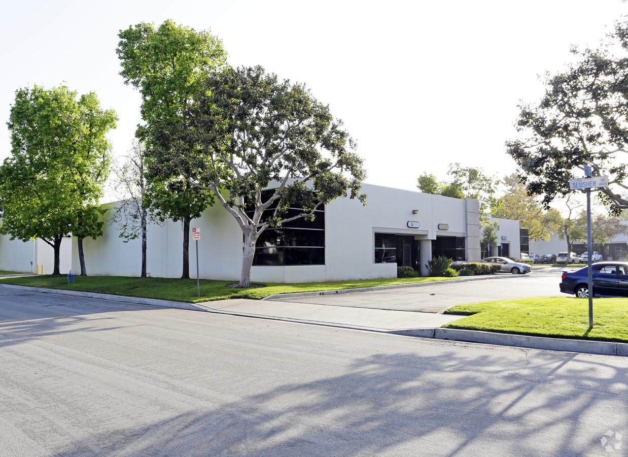 Bldg 7 photo 4