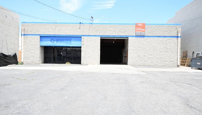 Warehouse Space for Sale at 15933 Arminta St Van Nuys, CA 91406 - #11