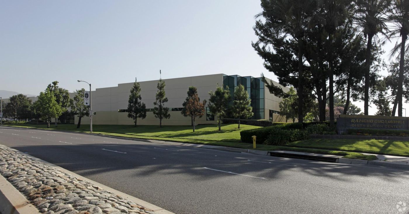 Bldg 17 photo 1