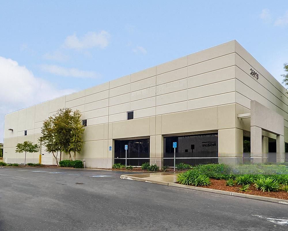 Corporate Business Center - Industrial photo 3