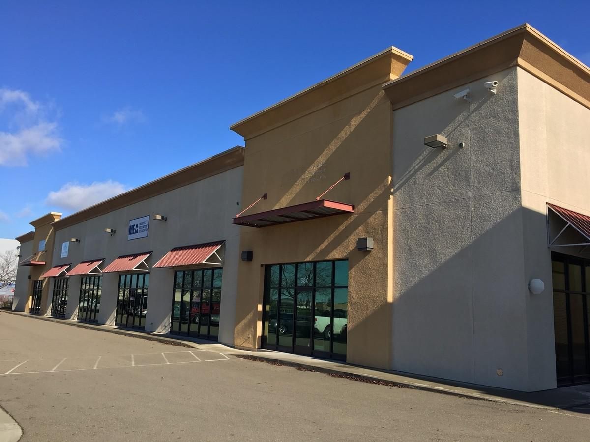 Manteca Professional Center Bldg A photo 2