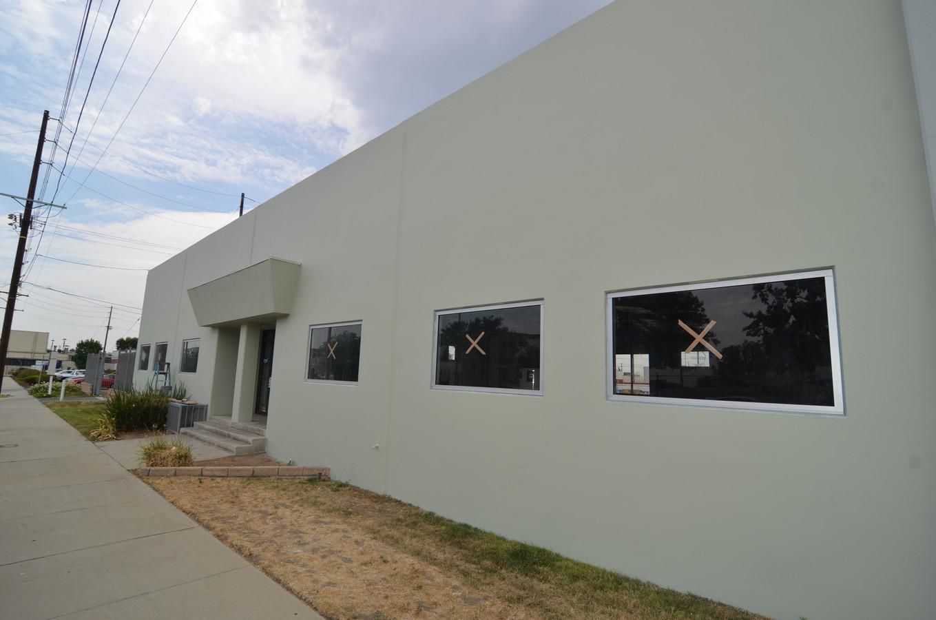 Industrial Property For Lease photo 1