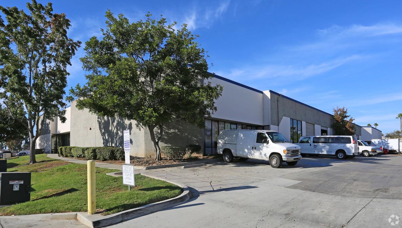 Industrial Property For Lease photo 1
