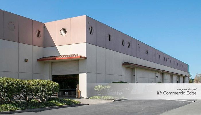 Warehouse Space for Rent at 715 Southpoint Blvd Petaluma, CA 94952 - #2