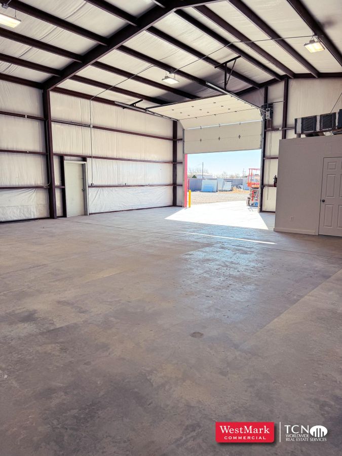 11602 County Road 2360, Building 4 photo 3