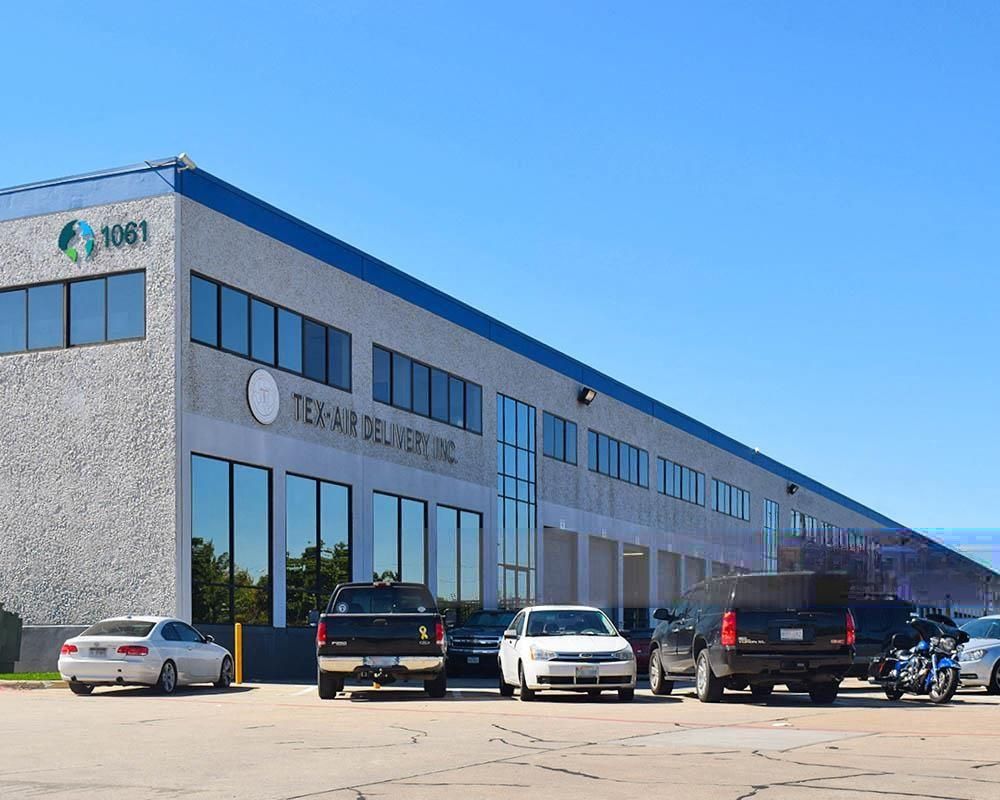 Prologis Northwest Trade Center - 1061 & 1063 Texan Trail photo 1