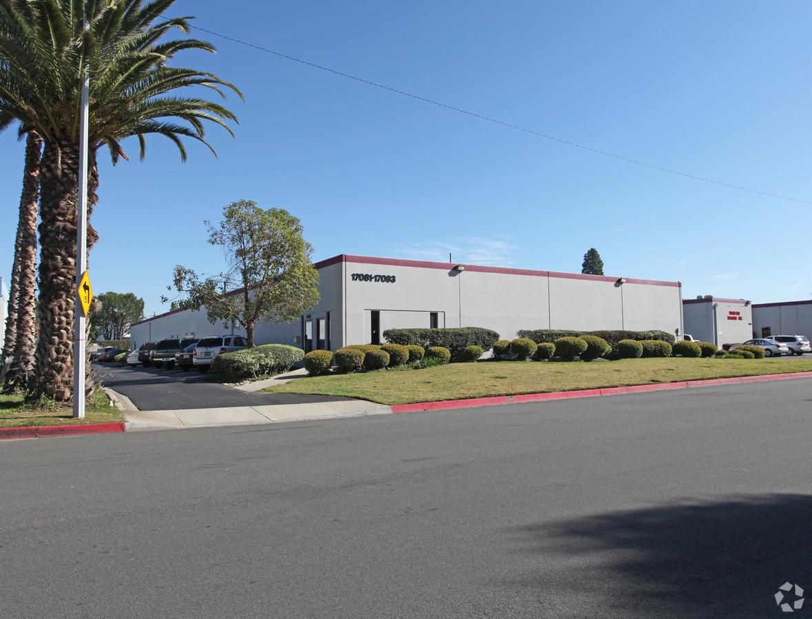 Industrial Property For Lease photo 1