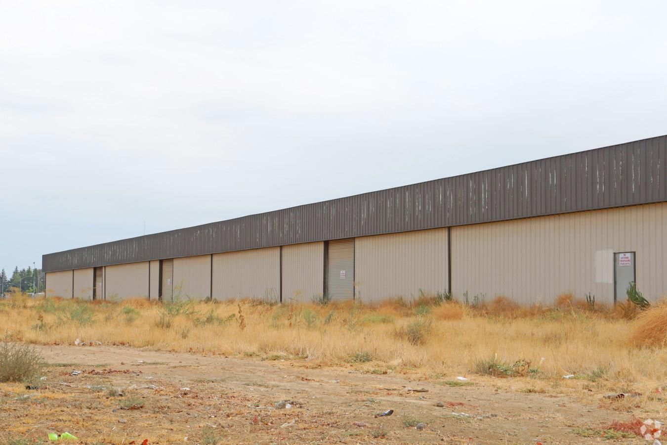 Industrial Property For Lease photo 4