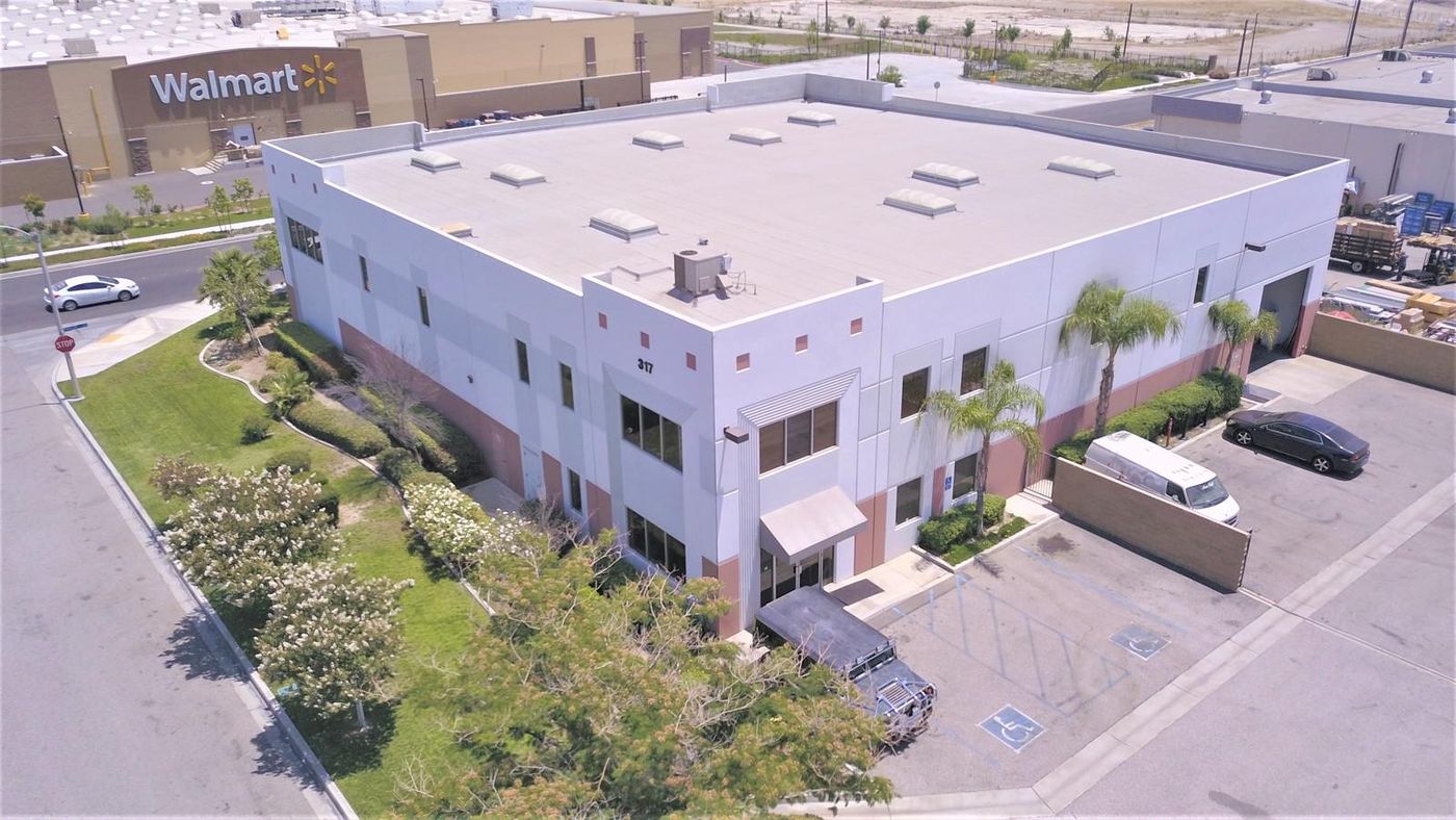 Bldg 6 photo 3