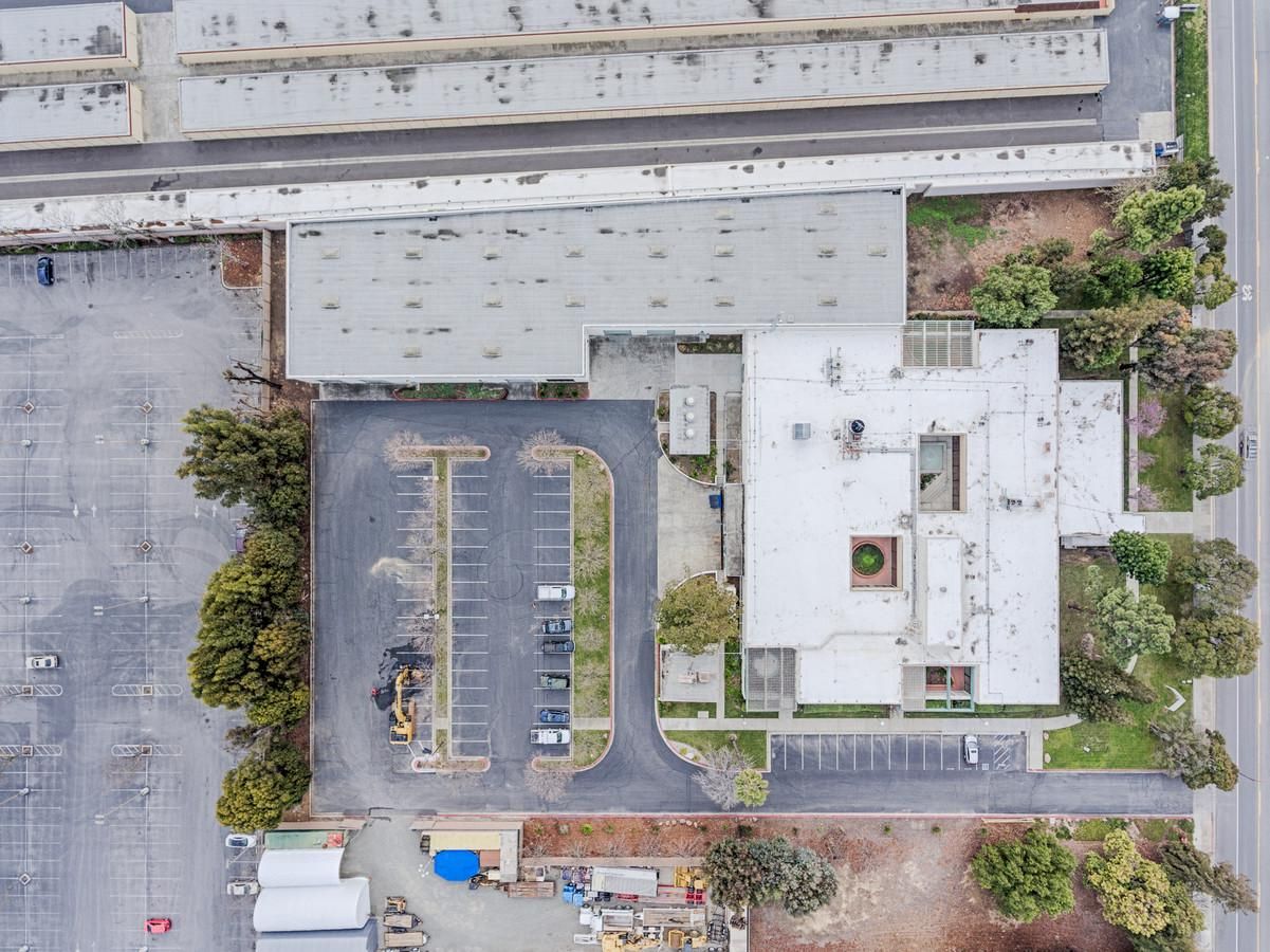 Industrial Property For Lease photo 2