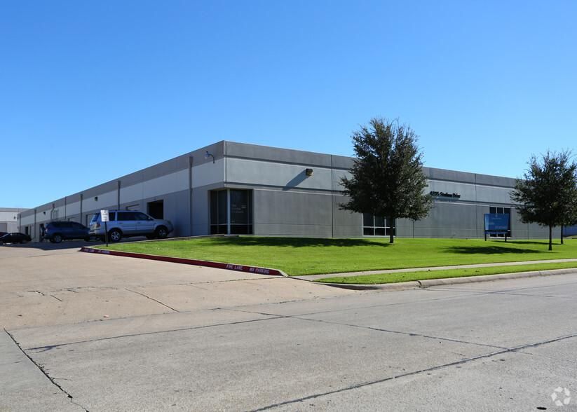 4205 Stadium Dr photo 3