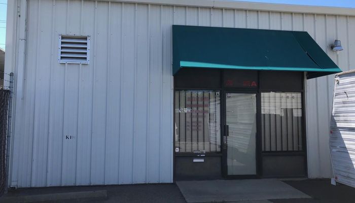 Warehouse Space for Sale at 2700 Fruitridge Rd Sacramento, CA 95820 - #1