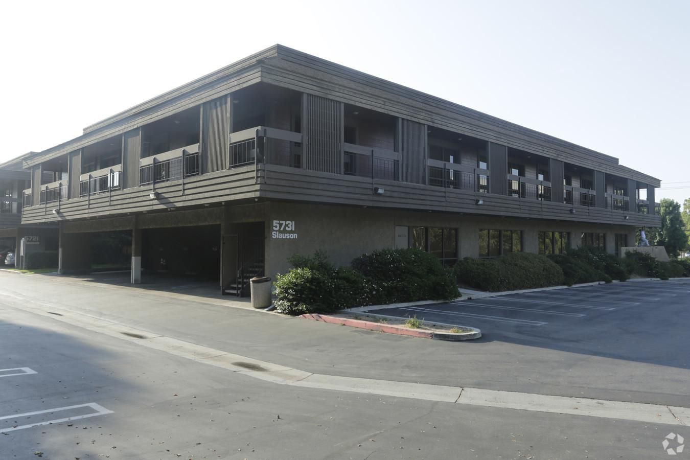 Bldg 5 photo 1