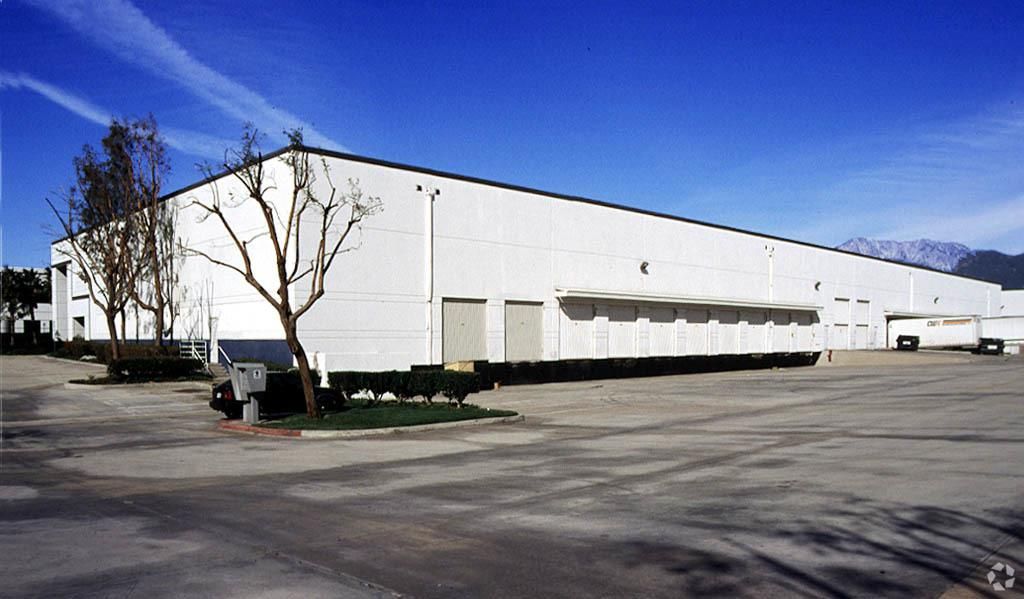 Bldg C photo 3