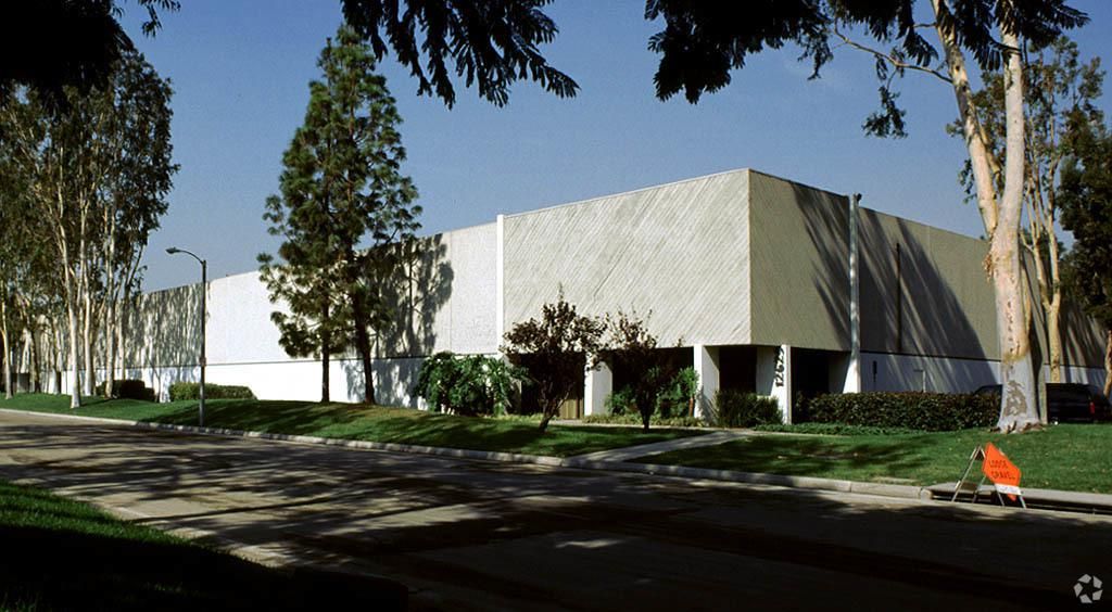 Bldg 6 photo 4