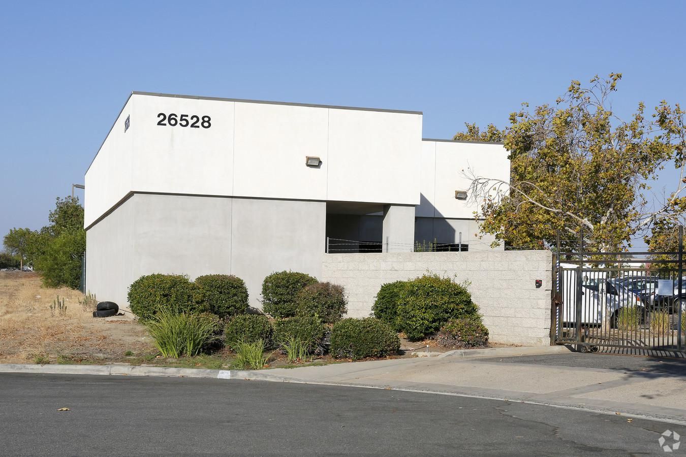 Industrial Property For Lease photo 1