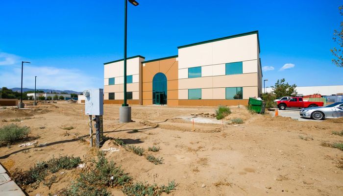 Warehouse Space for Sale at 40355 La Quinta Ln Palmdale, CA 93551 - #6