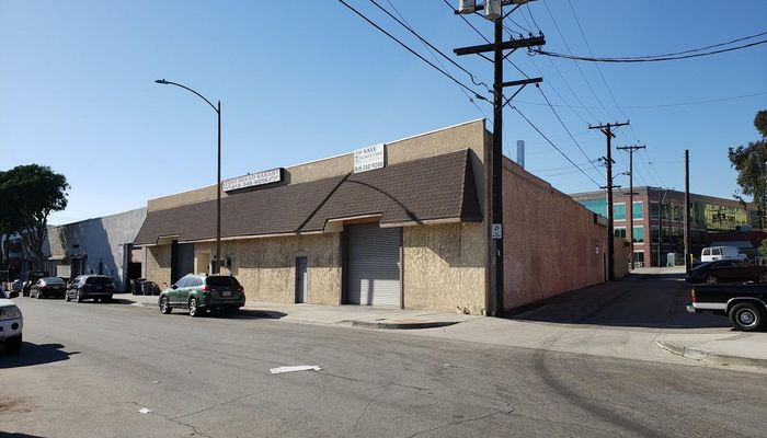 Warehouse Space for Sale at 515-517 W Windsor Rd Glendale, CA 91204 - #7