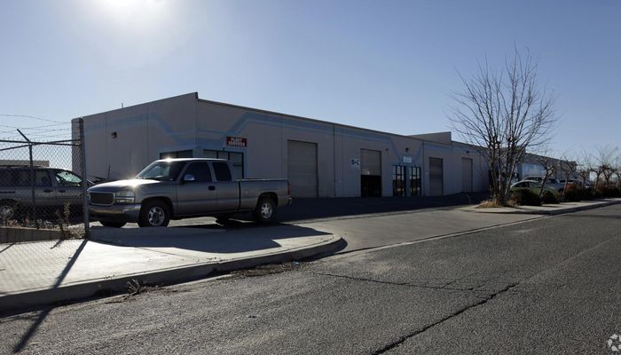 Warehouse Space for Rent at 16701 Chestnut St Hesperia, CA 92345 - #2