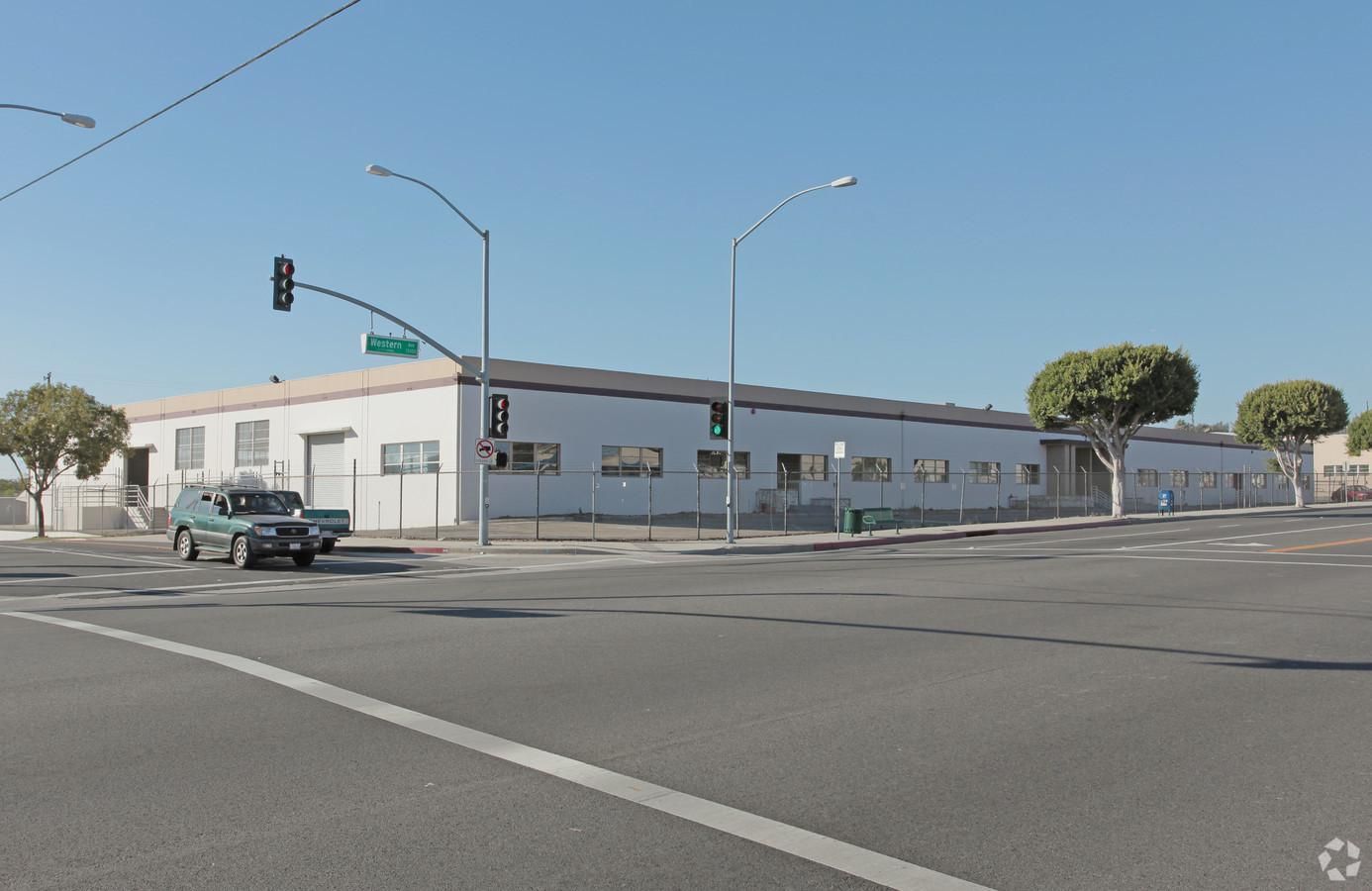 Industrial Property For Lease photo 1